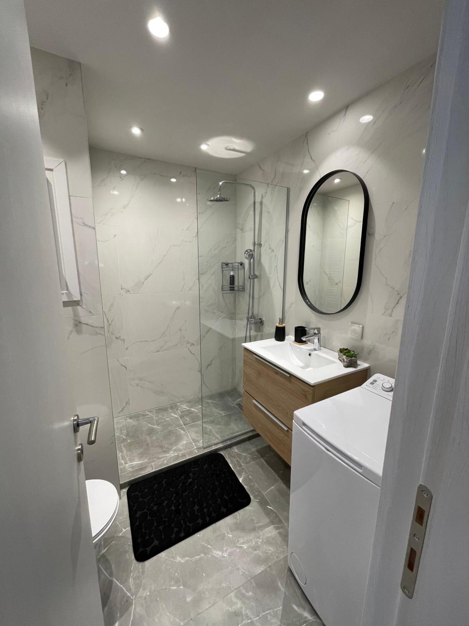 Thesspacious Apartment Thessaloniki Exterior foto